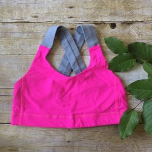 Lululemon sports bra
